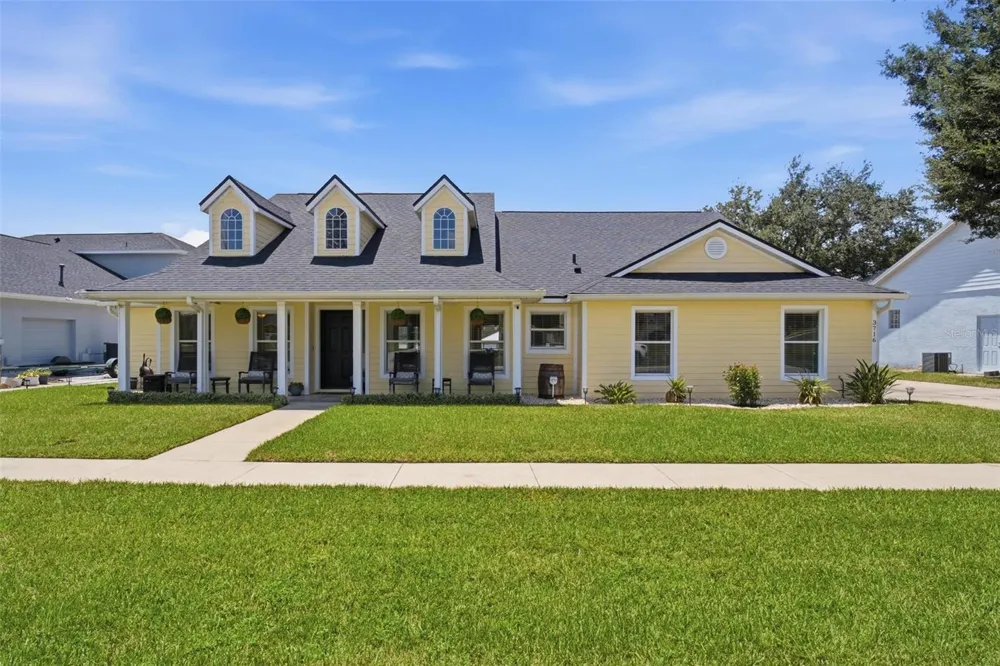 3716 BAYSHORE CIRCLE Tavares, FL 32778