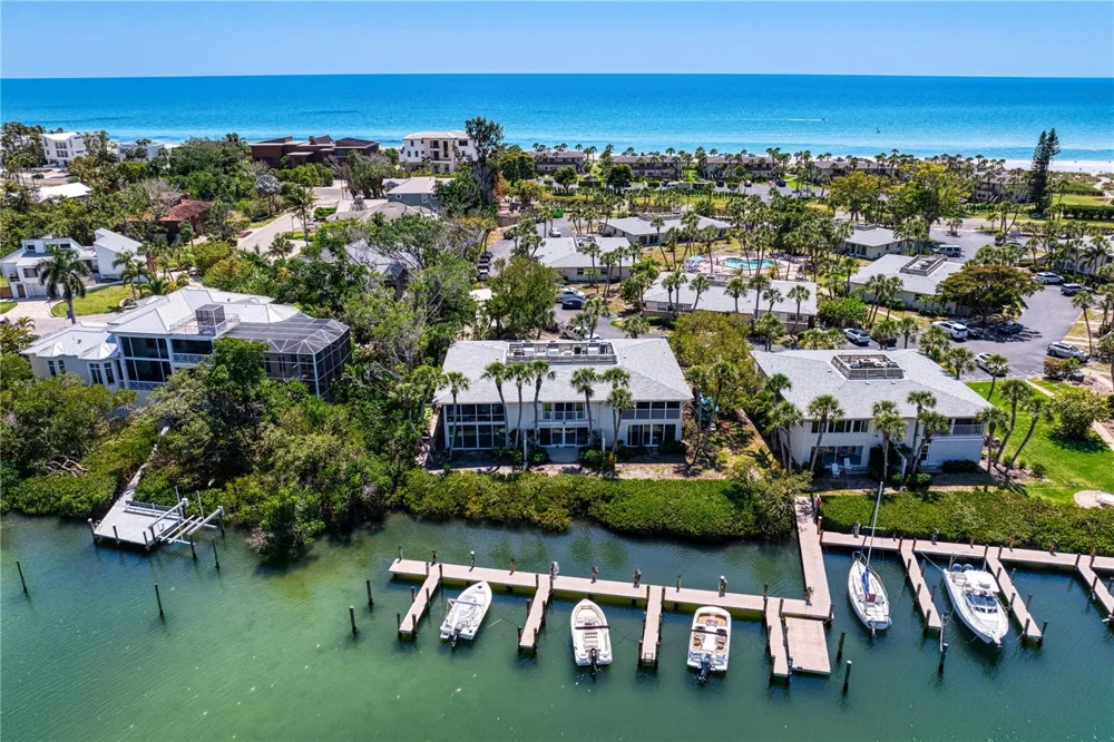 6700 GULF OF MEXICO DRIVE #117 Longboat Key, FL 34228