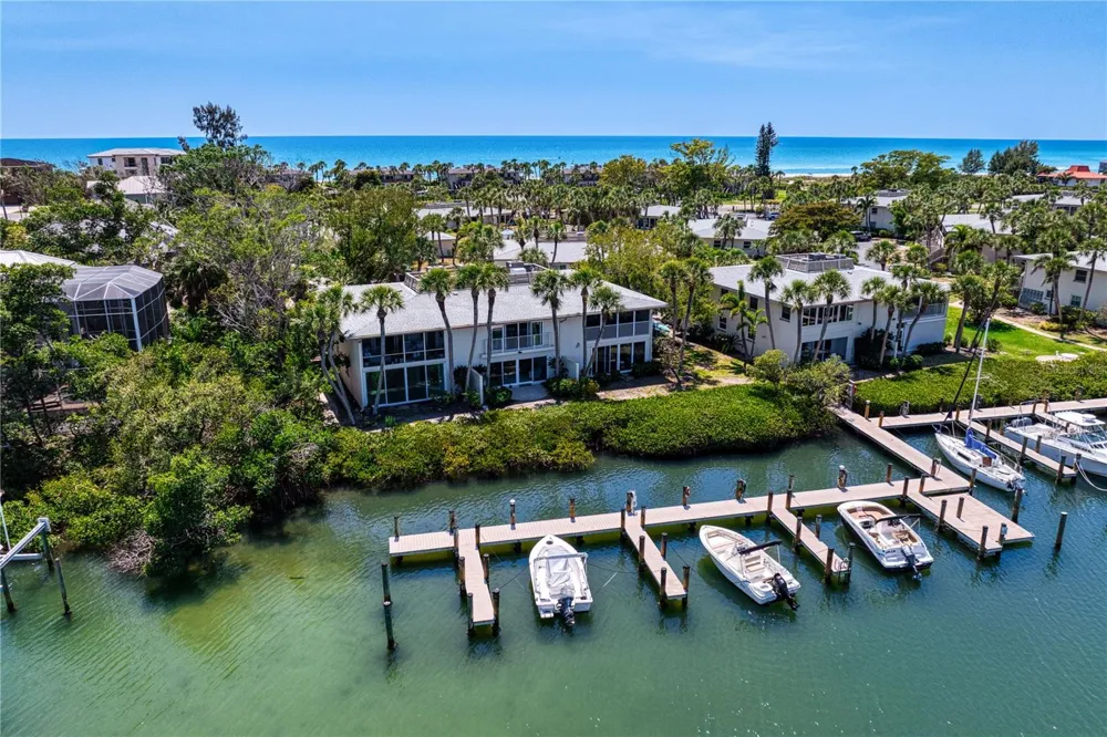 6700 GULF OF MEXICO DRIVE #117 Longboat Key, FL 34228