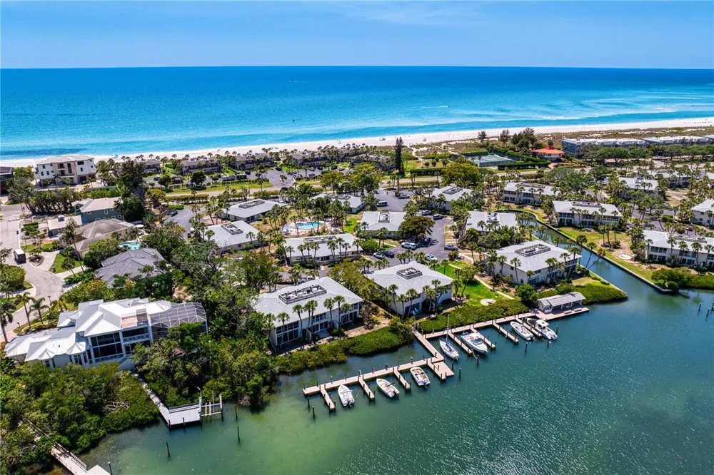 6700 GULF OF MEXICO DRIVE #117 Longboat Key, FL 34228