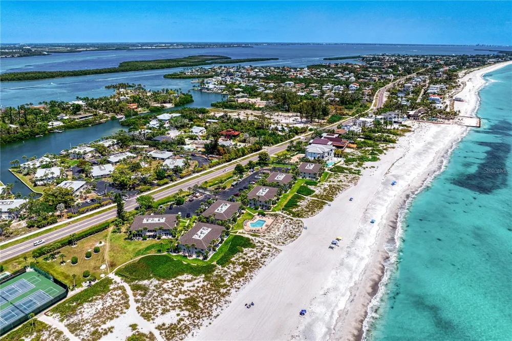 6700 GULF OF MEXICO DRIVE #117 Longboat Key, FL 34228