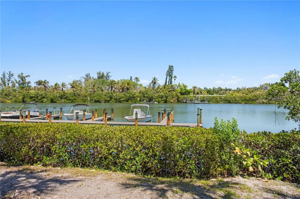 6700 GULF OF MEXICO DRIVE #117 Longboat Key, FL 34228