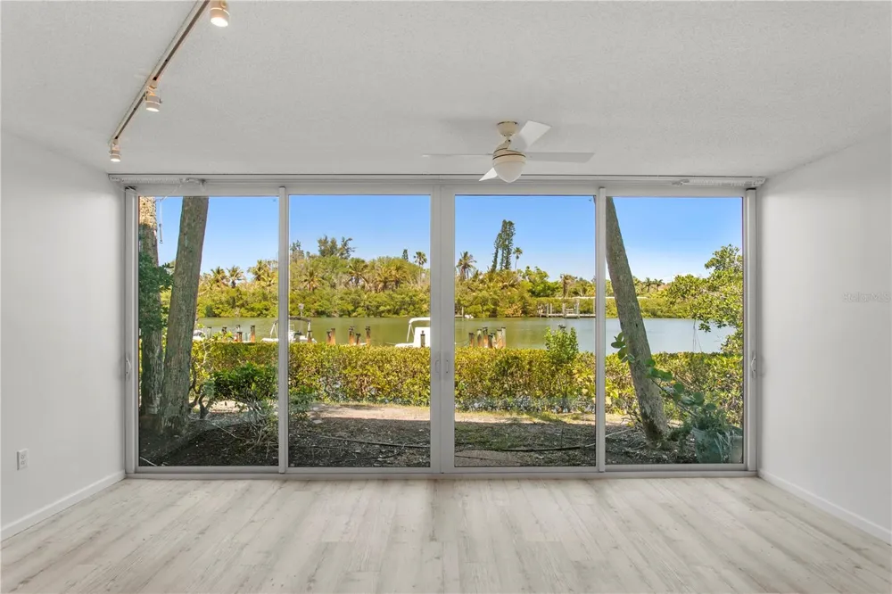 6700 GULF OF MEXICO DRIVE #117 Longboat Key, FL 34228