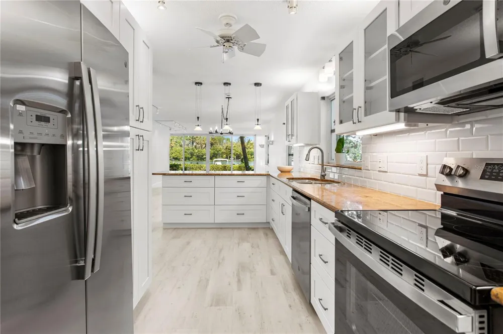 6700 GULF OF MEXICO DRIVE #117 Longboat Key, FL 34228