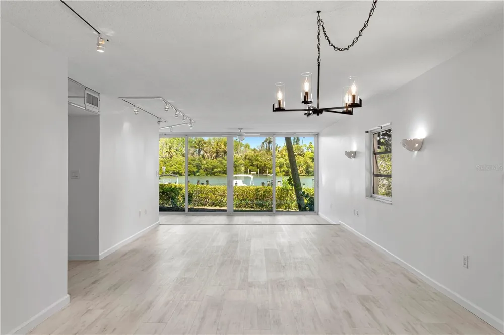 6700 GULF OF MEXICO DRIVE #117 Longboat Key, FL 34228