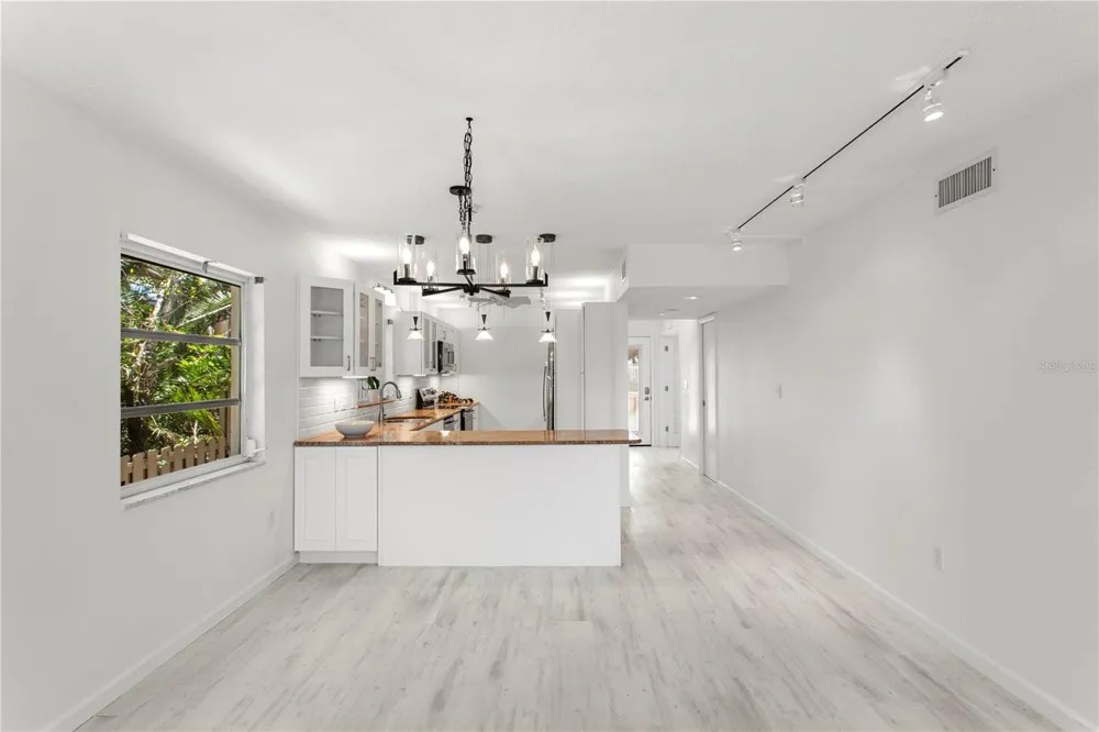 6700 GULF OF MEXICO DRIVE #117 Longboat Key, FL 34228