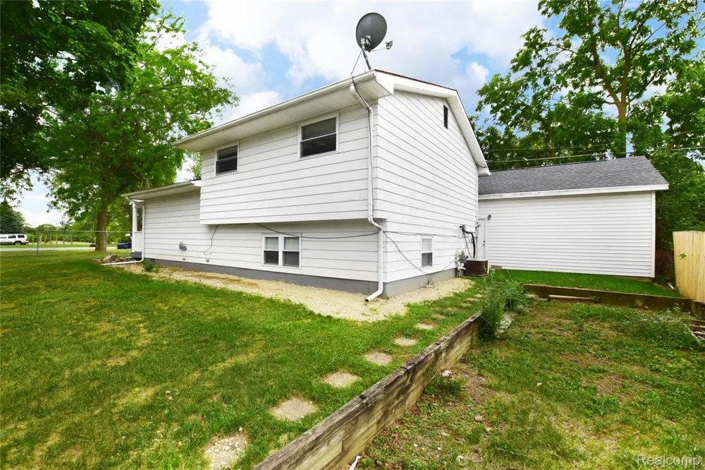 5825 Branch Road Flint City, MI 48506