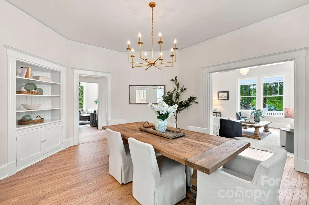 559 Main Street Davidson, NC 28036