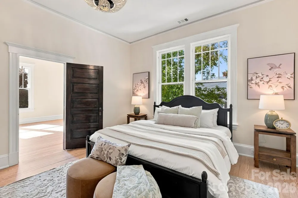 559 Main Street Davidson, NC 28036