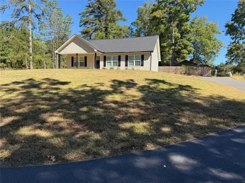 635 Ben Higgins Road
