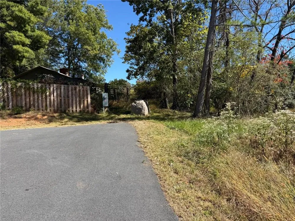 635 Ben Higgins Road Dahlonega, GA 30533