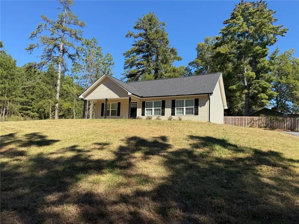 635 Ben Higgins Road Dahlonega, GA 30533