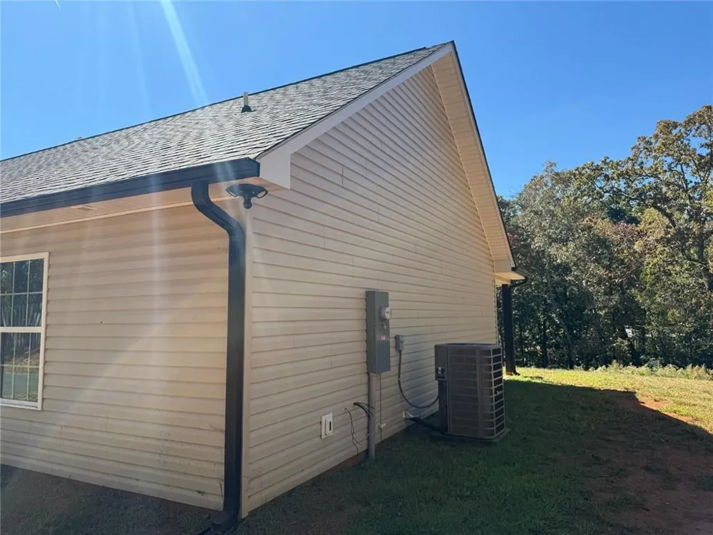 635 Ben Higgins Road Dahlonega, GA 30533