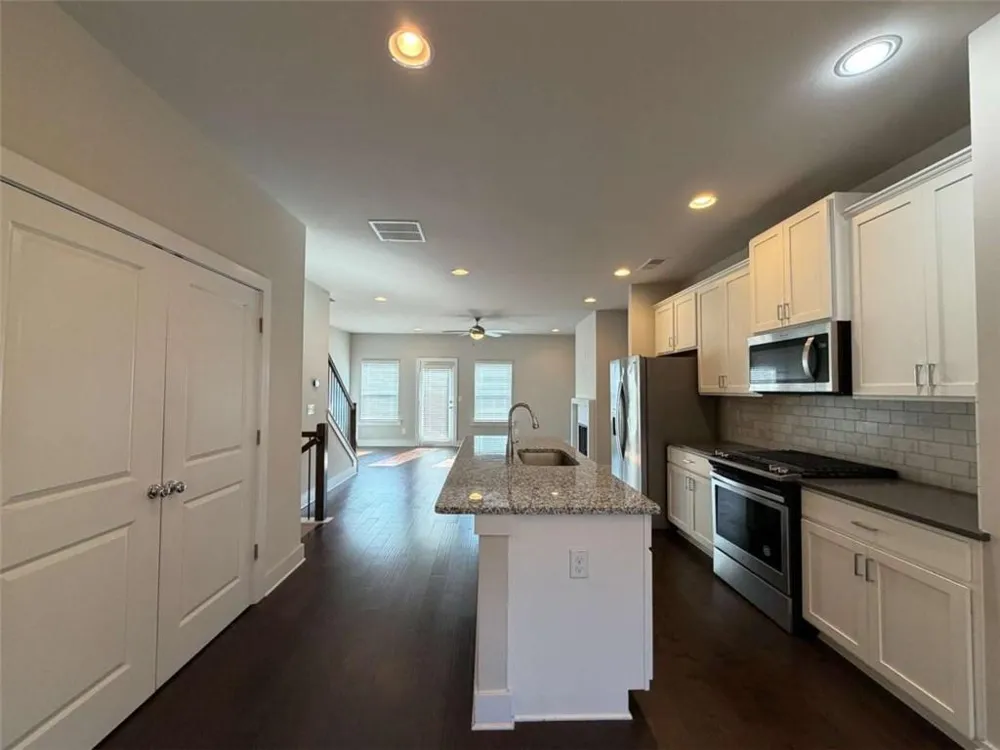3782 Oxford Circle Doraville, GA 30340