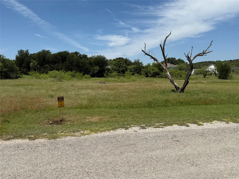 Bay Roc Lane Runaway Bay, TX 76426