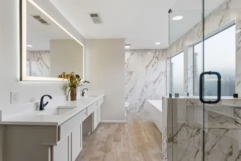 3512 Bender Trail