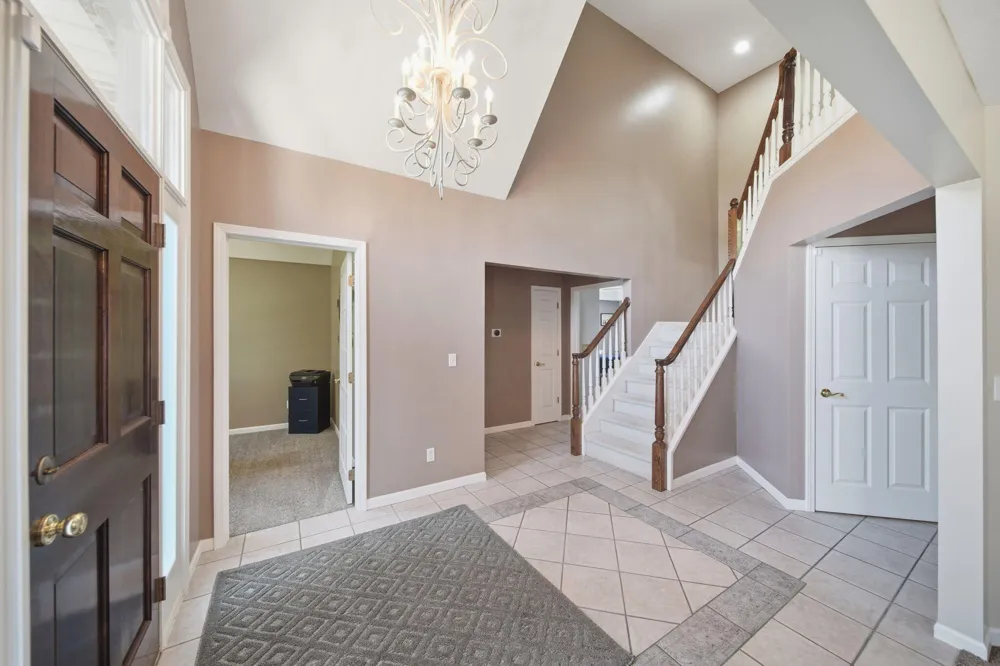 1245 Berkshire Court Adrian, MI 49221