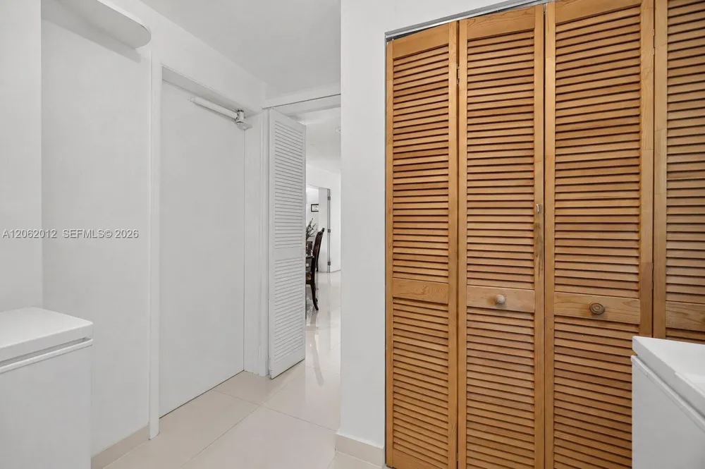 17200 NE 15th Ave North Miami Beach, FL 33162