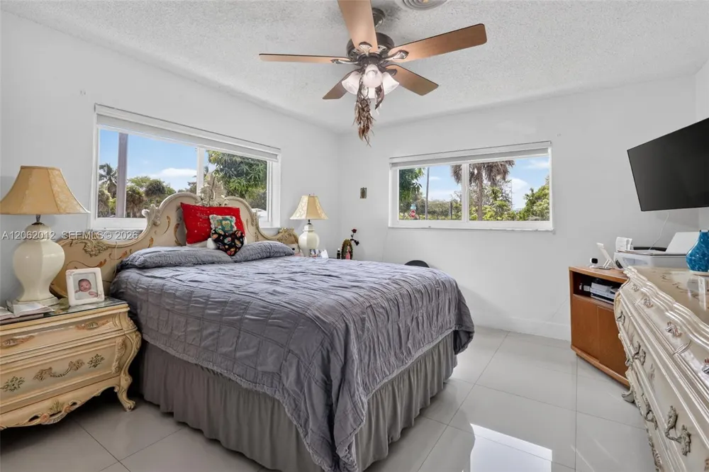 17200 NE 15th Ave North Miami Beach, FL 33162