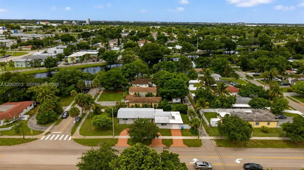 17200 NE 15th Ave North Miami Beach, FL 33162
