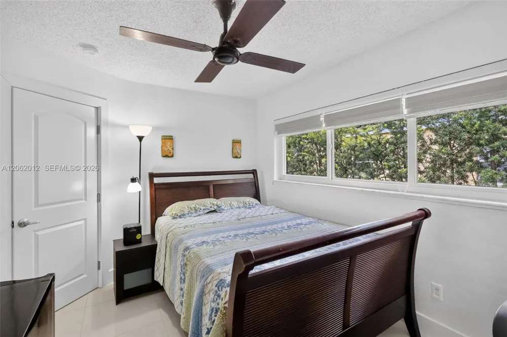 17200 NE 15th Ave North Miami Beach, FL 33162