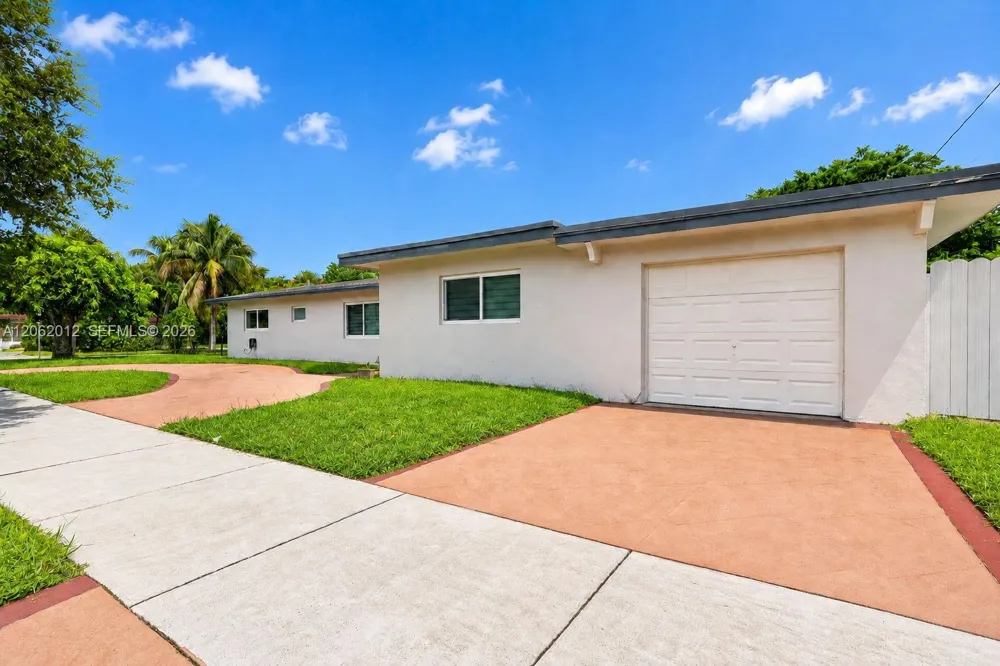 17200 NE 15th Ave North Miami Beach, FL 33162
