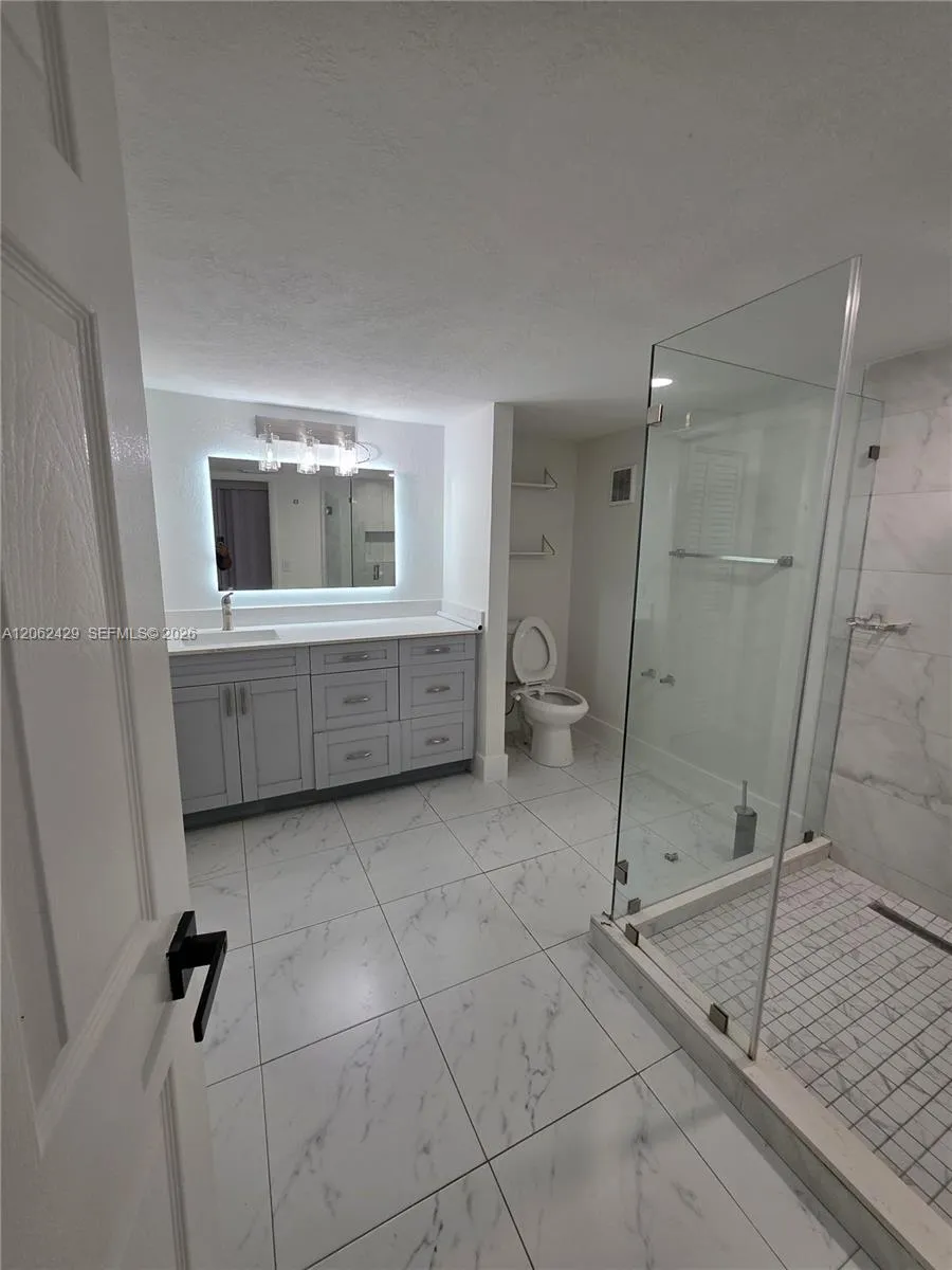 6201 SW 116th Pl #D Miami, FL 33173