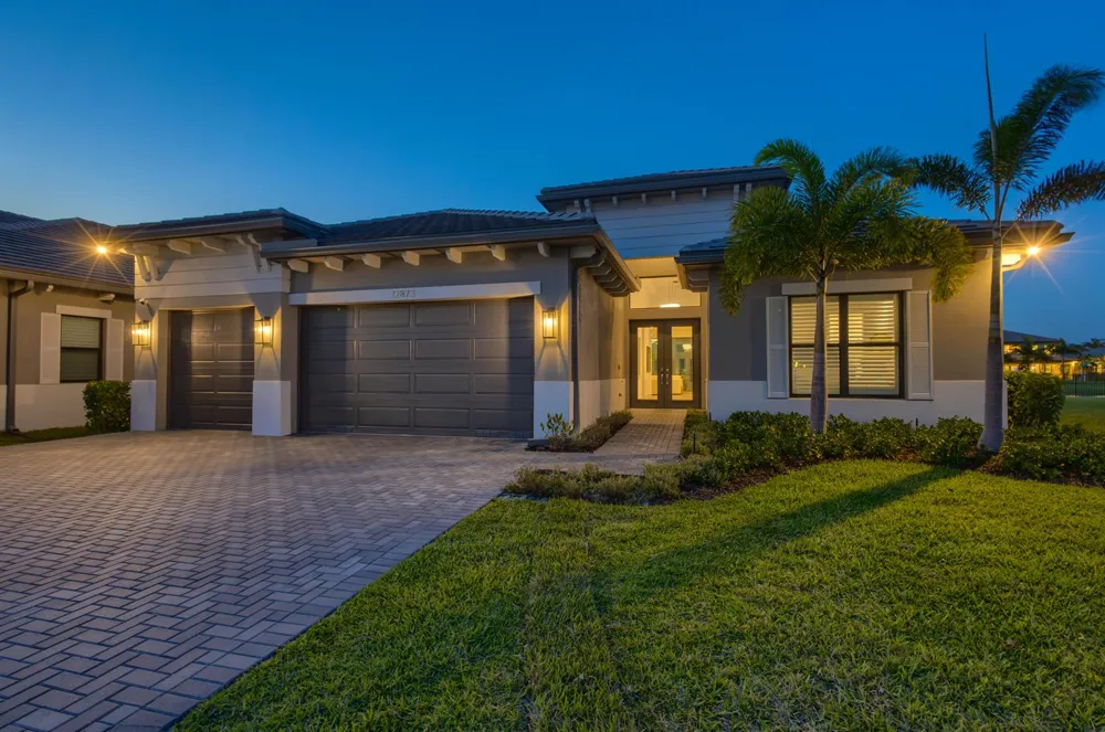 12873 Wingspan Court Palm Beach Gardens, FL 33412
