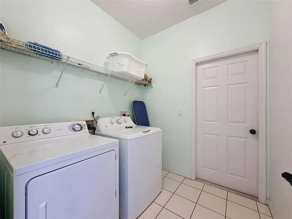 2216 MALLORY CIR Haines City, FL 33844