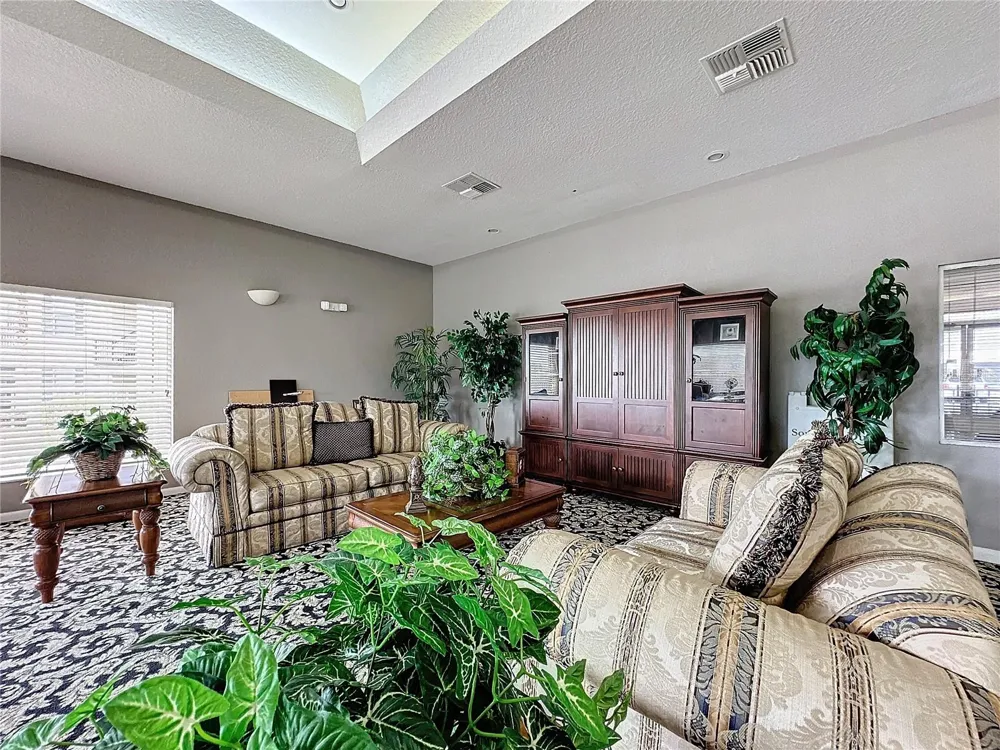 2216 MALLORY CIR Haines City, FL 33844