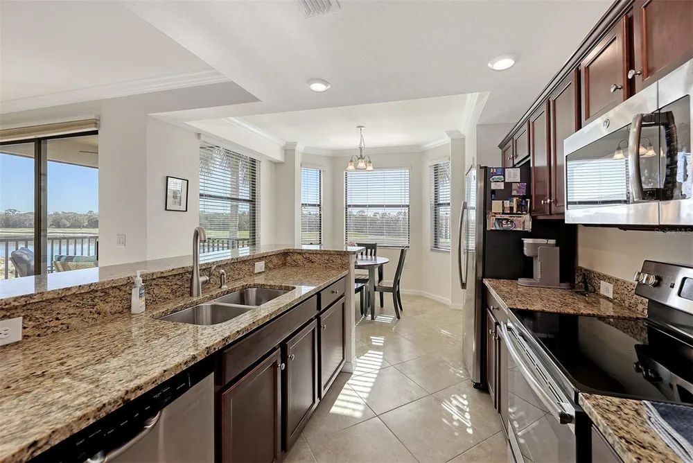 16814 VARDON TERRACE #303 Bradenton, FL 34211