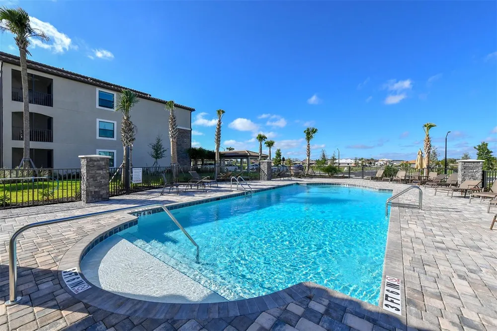 16814 VARDON TERRACE #303 Bradenton, FL 34211