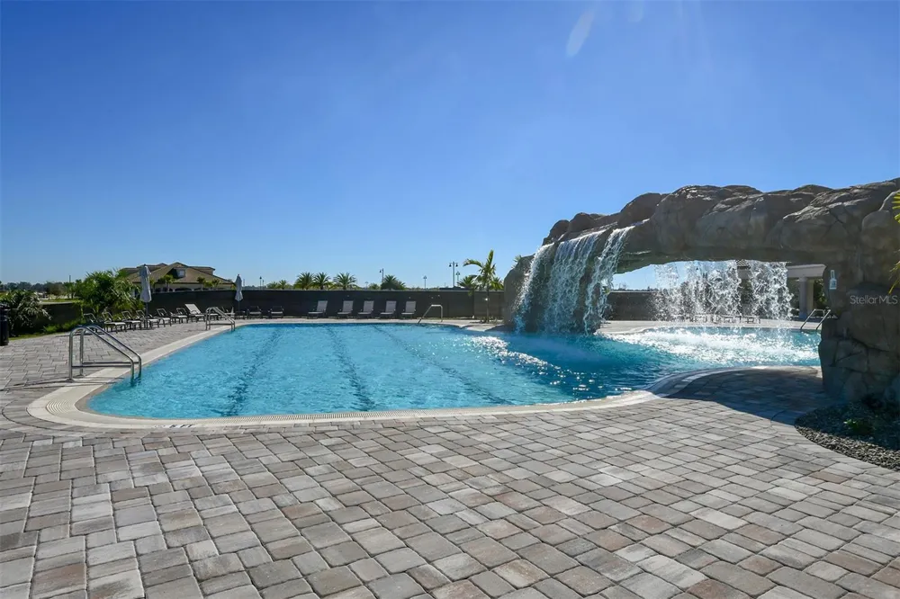 16814 VARDON TERRACE #303 Bradenton, FL 34211