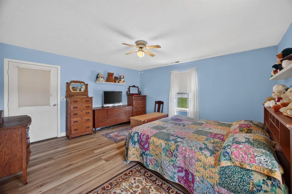1561 Old Bon Air Rd Sparta, TN 38583