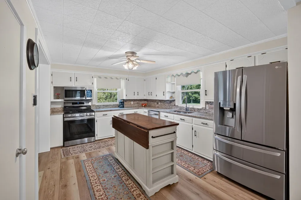 1561 Old Bon Air Rd Sparta, TN 38583