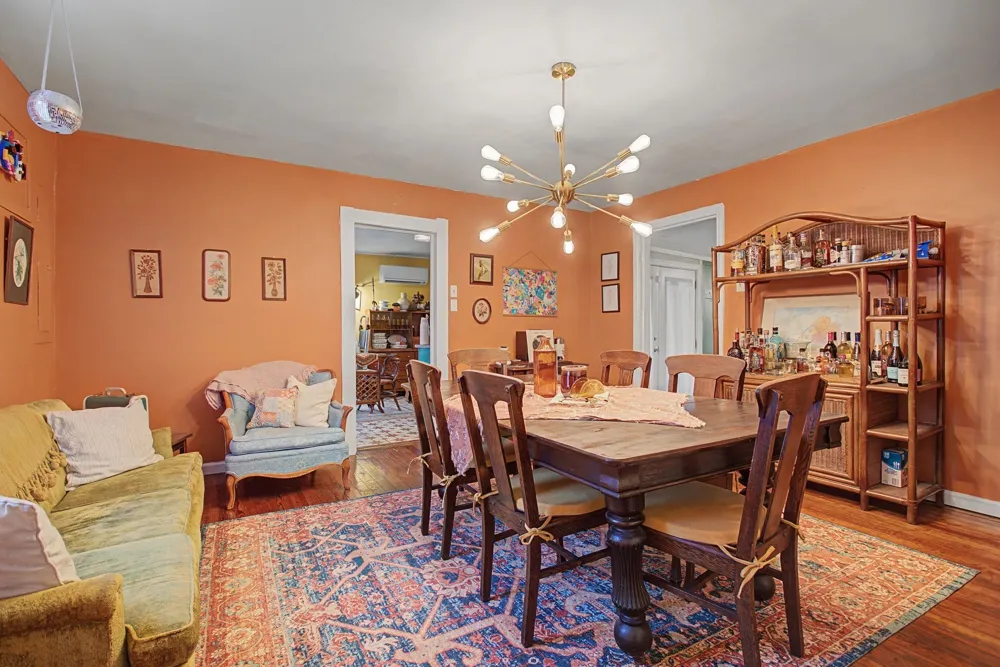 407 W 12th St Columbia, TN 38401