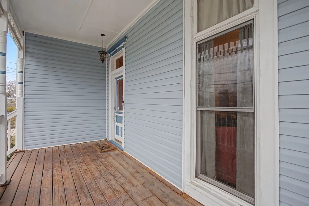 407 W 12th St Columbia, TN 38401