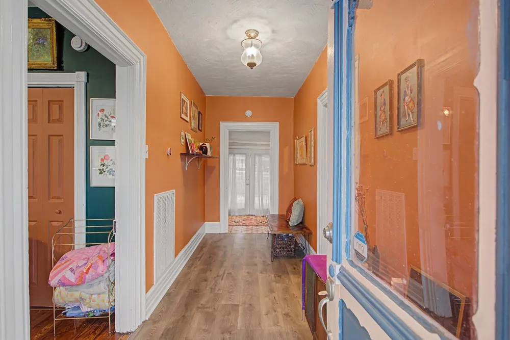 407 W 12th St Columbia, TN 38401