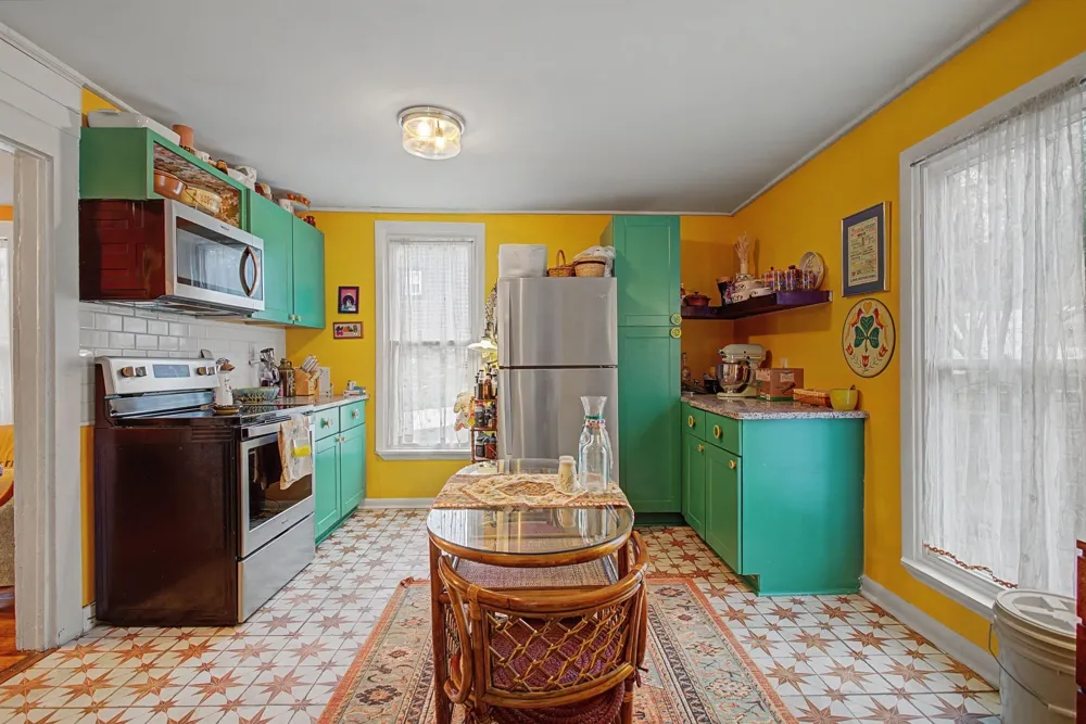 407 W 12th St Columbia, TN 38401