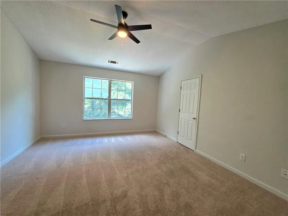 2846 Parkway Close Lithonia, GA 30058