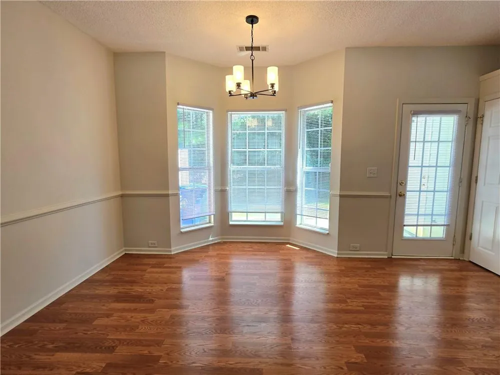 2846 Parkway Close Lithonia, GA 30058