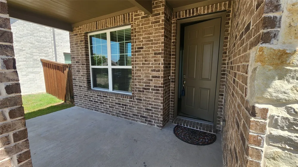7041 Helena Hill Royse City, TX 75189