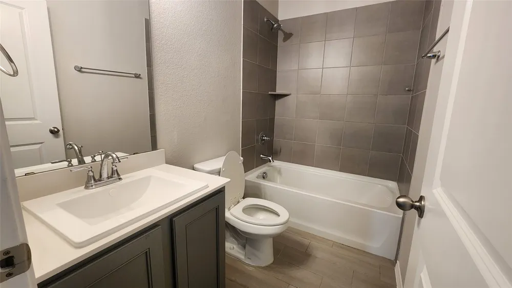 7041 Helena Hill Royse City, TX 75189