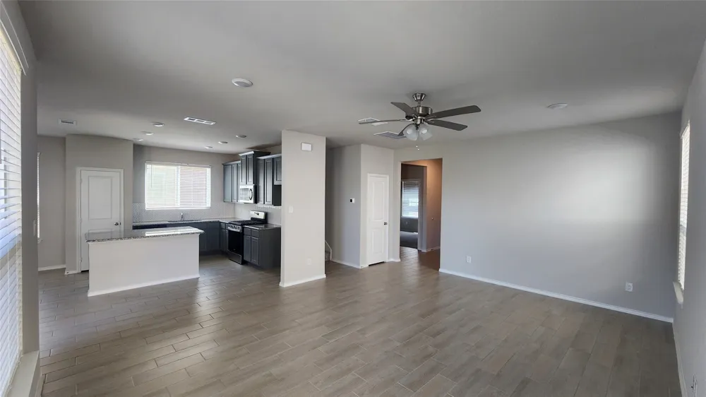7041 Helena Hill Royse City, TX 75189