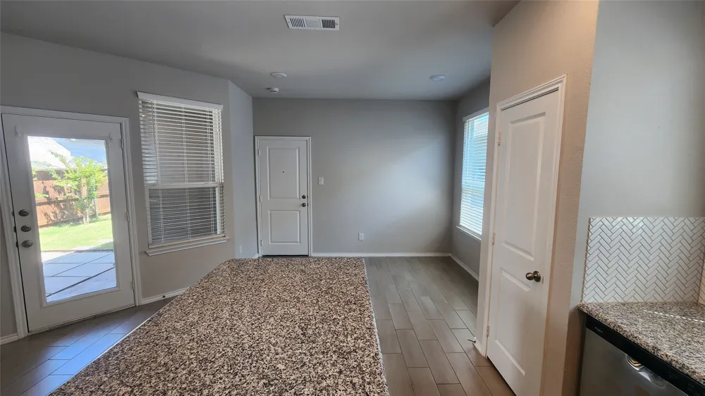 7041 Helena Hill Royse City, TX 75189