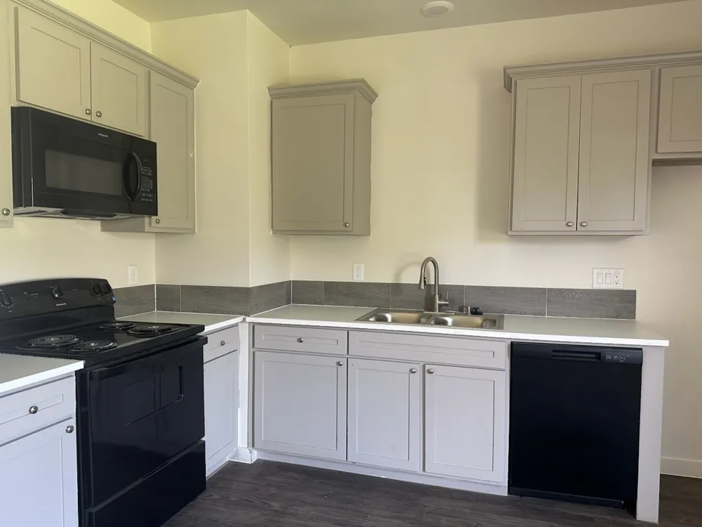 124 Bridlewood Lane Runaway Bay, TX 76426