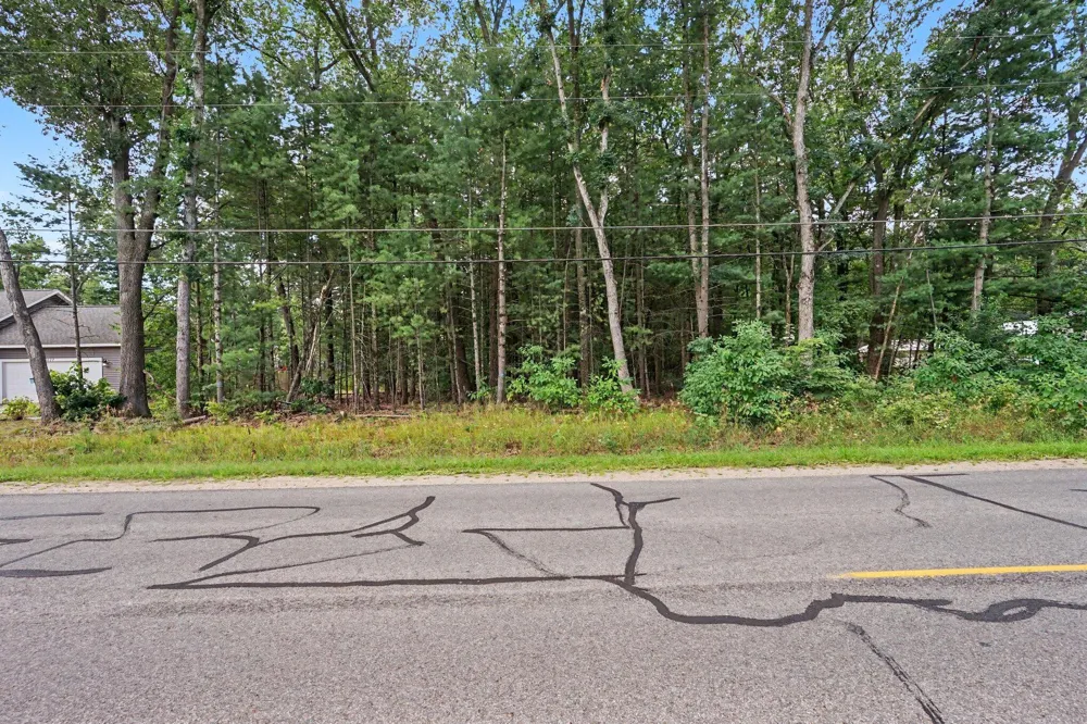 6623 Hall Road Muskegon, MI 49442