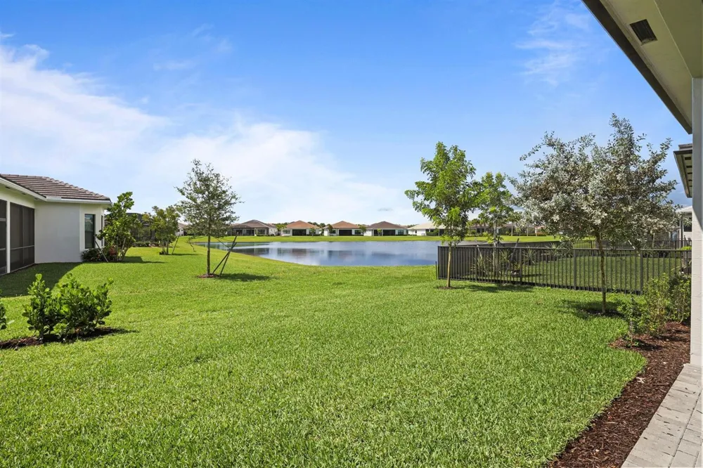 5303 Saint Armands Way Westlake, FL 33470
