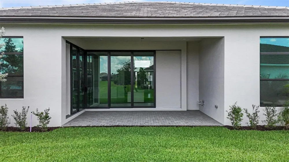 5303 Saint Armands Way Westlake, FL 33470