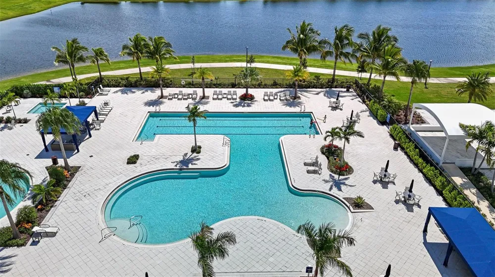 5303 Saint Armands Way Westlake, FL 33470